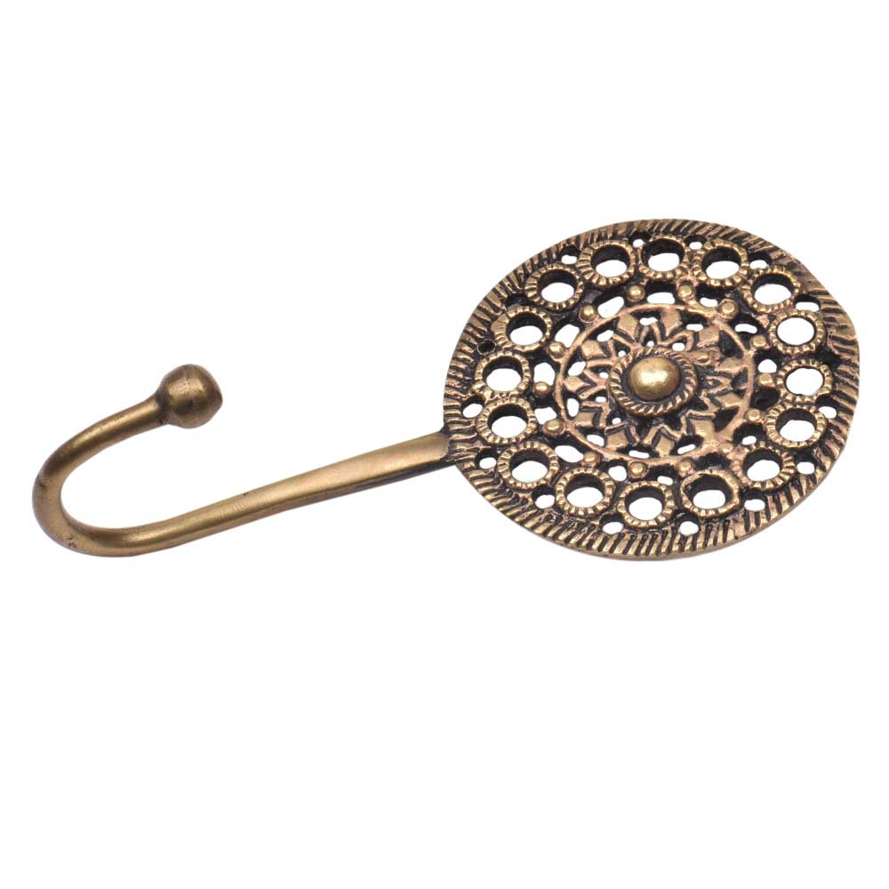 knagg dekorativ messing gravert tribal