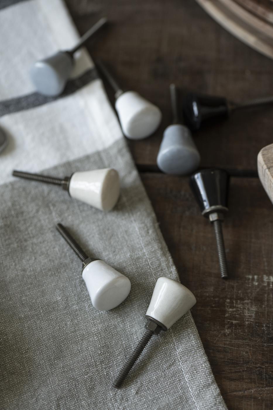 Knott, Svart Keramikk - 2,5cm