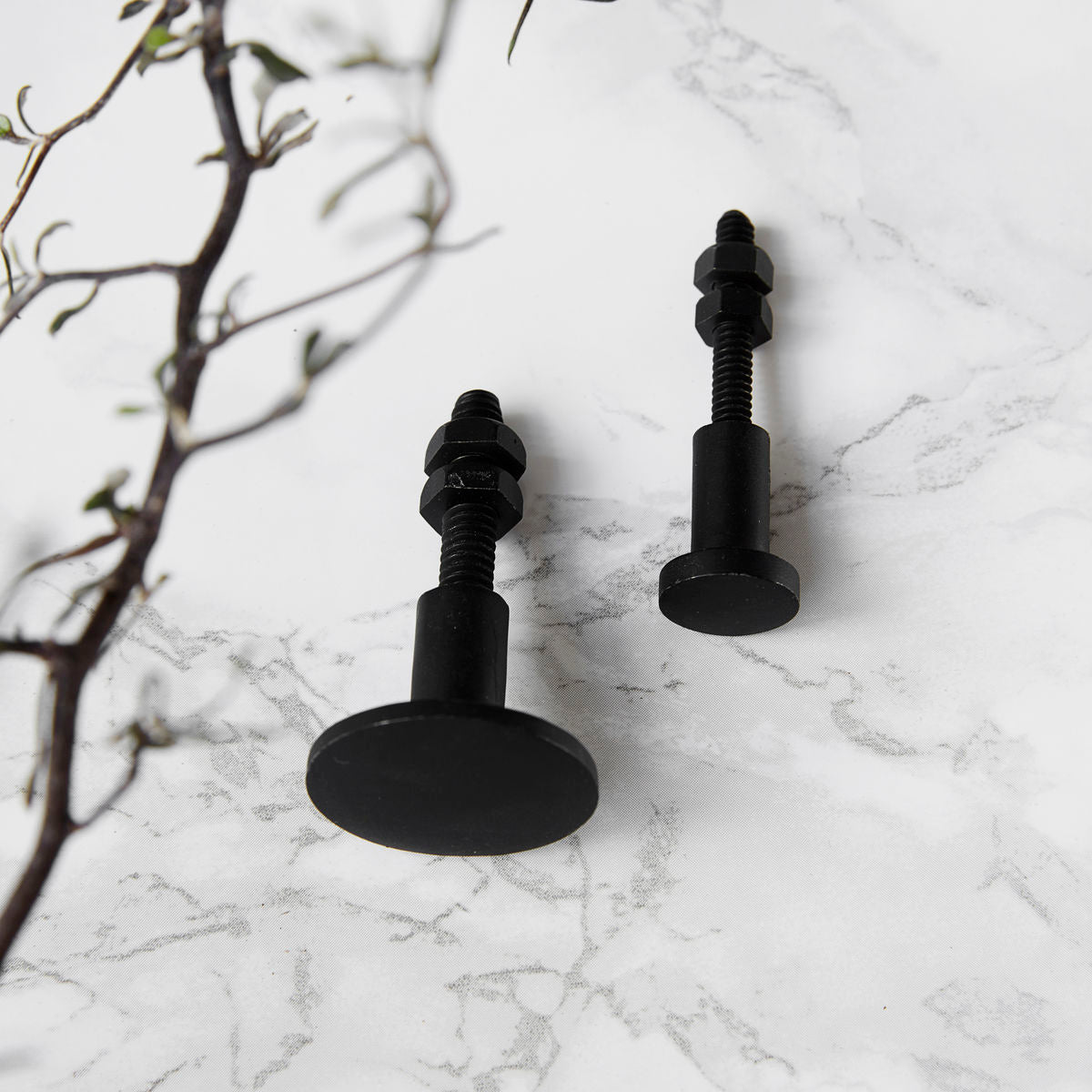 svart liten mini knott kjøkken kommode sort